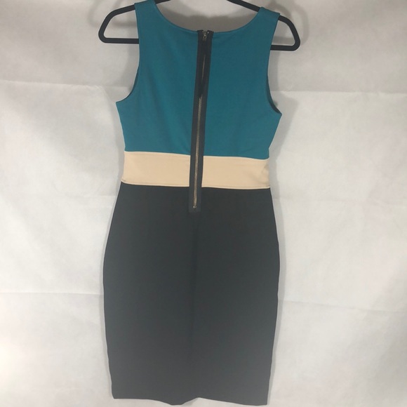 ๐ NWOT , Karen Kane , Midi Dress , Size SMALL, - Picture 7 of 7